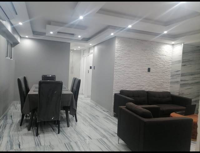 2.5 BEDROOM FLAT FOR SALE IN SOUTH BEACH